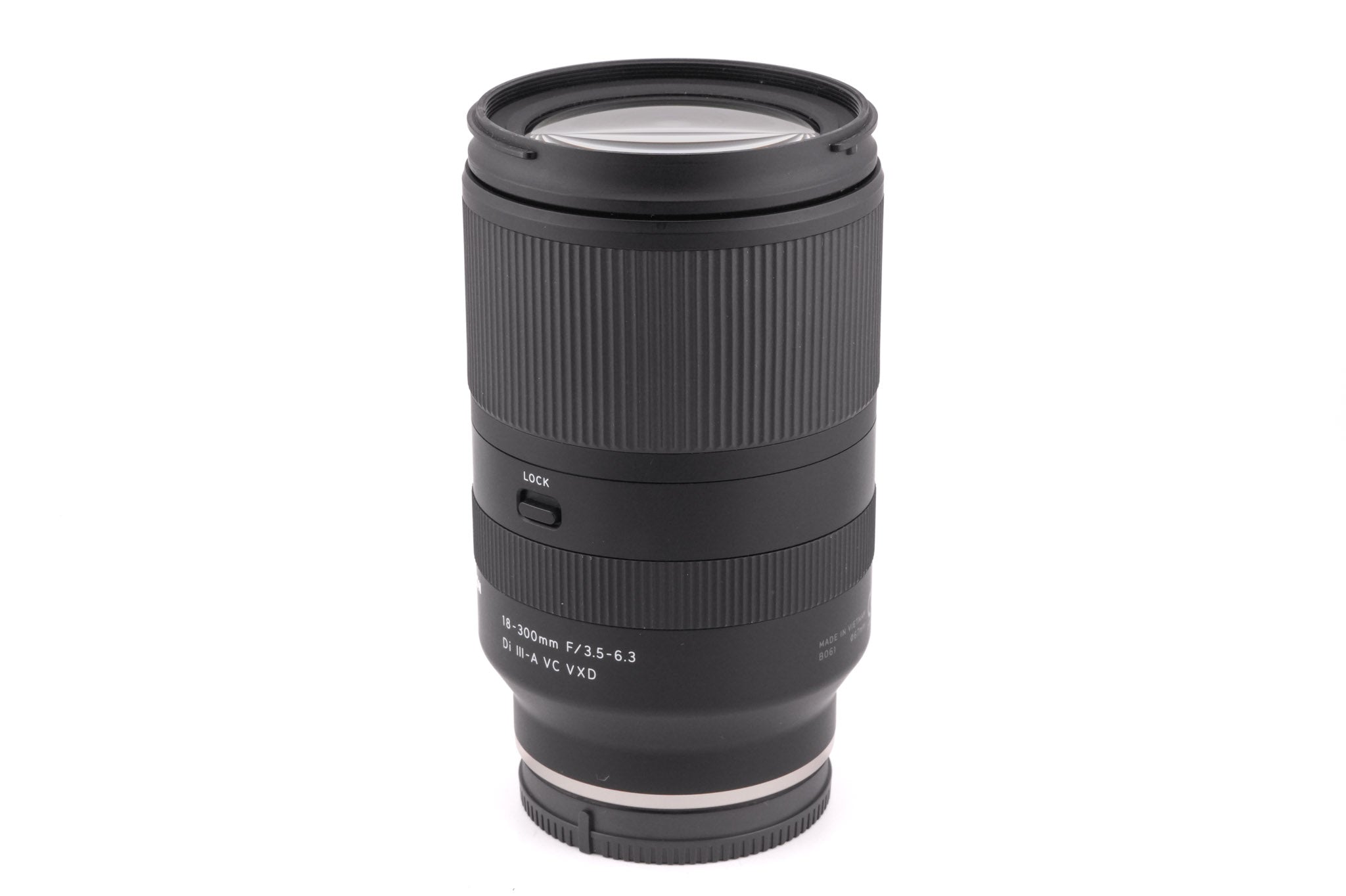 Tamron 18-300mm f3.5-6.3 Di III-A VC VXD – Kamerastore