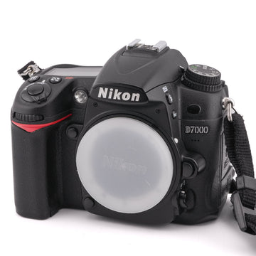 Nikon D7000