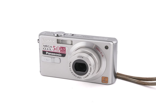 Panasonic Lumix DMC-FX7 - Camera
