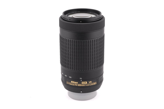 Nikon 70-300mm f4.5-6.3 AF-P Nikkor G ED VR DX