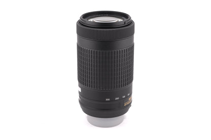 Nikon 70-300mm f4.5-6.3 AF-P Nikkor G ED VR DX