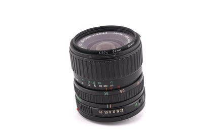 Canon 35-70mm f3.5-4.5 Macro FDn