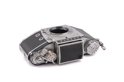 Exakta Varex IIa + SI10 Waist Level Finder