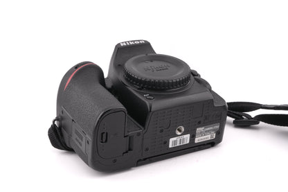 Nikon D7500