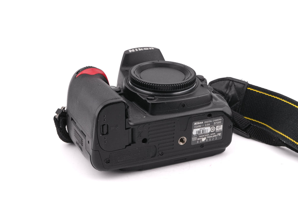 Nikon D7000