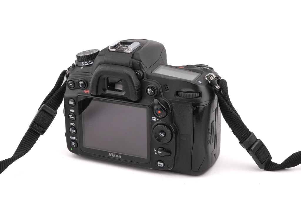 Nikon D7000