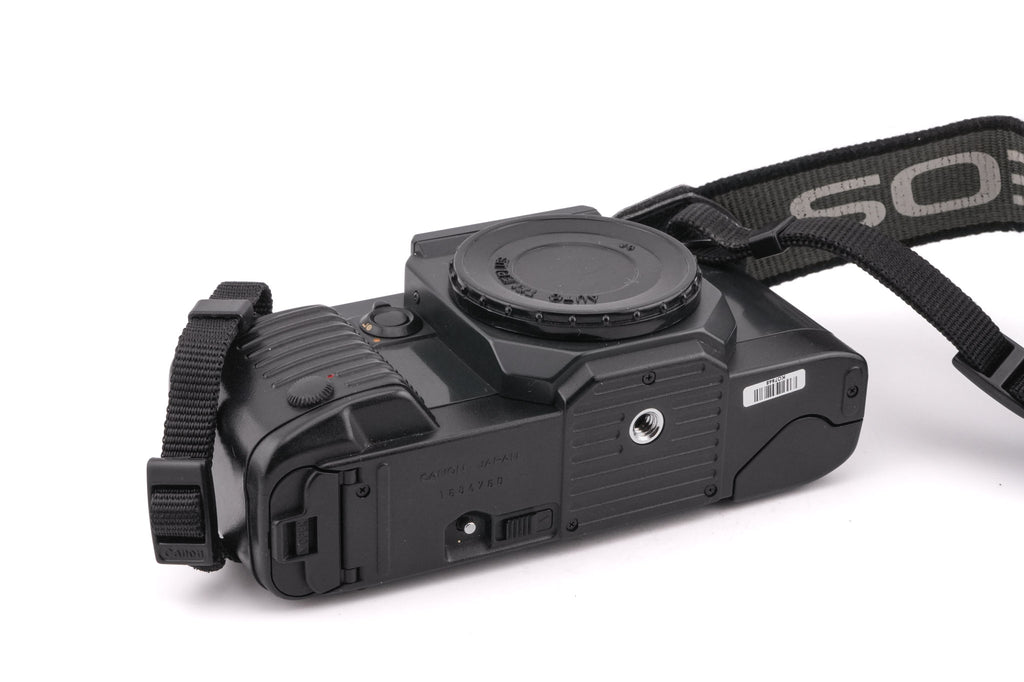 Canon T70