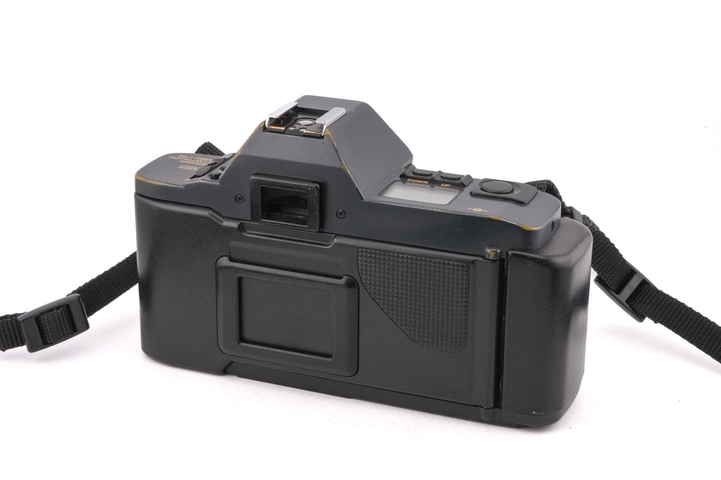 Canon T70
