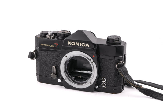 Konica Autoreflex T - Camera