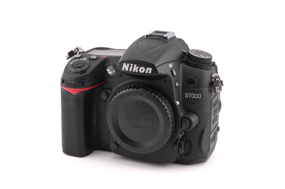 Nikon D7000