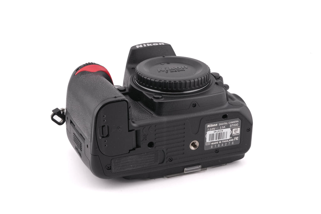 Nikon D7000