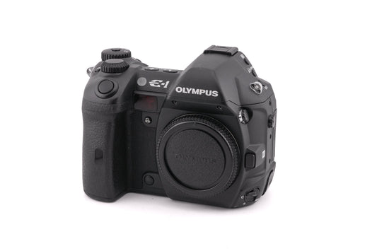 Olympus E-1 - Camera