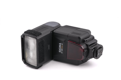 Sigma EF-530 DG ST Flash