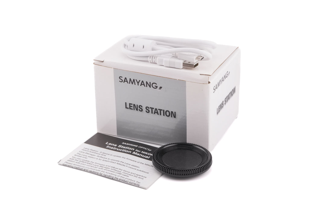 Samyang Lens Station
