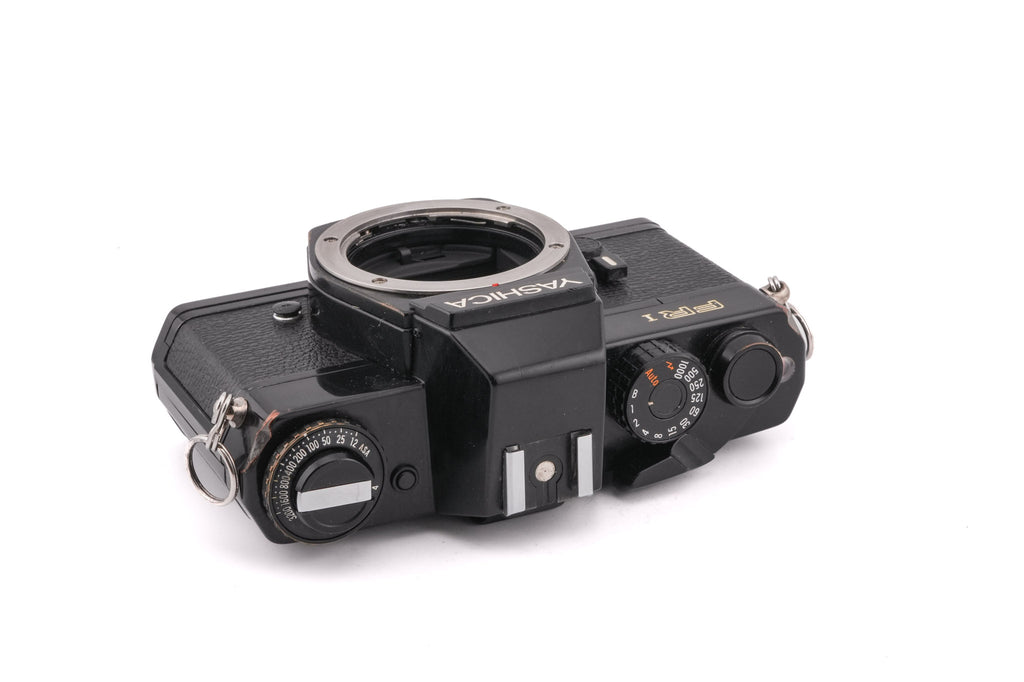 Yashica FR I