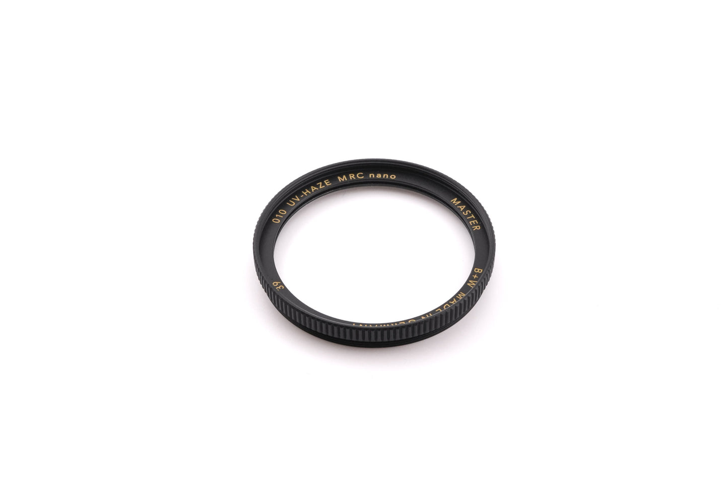 B+W 39mm UV-Haze FilterMRC Nano 010 Master - Accessory