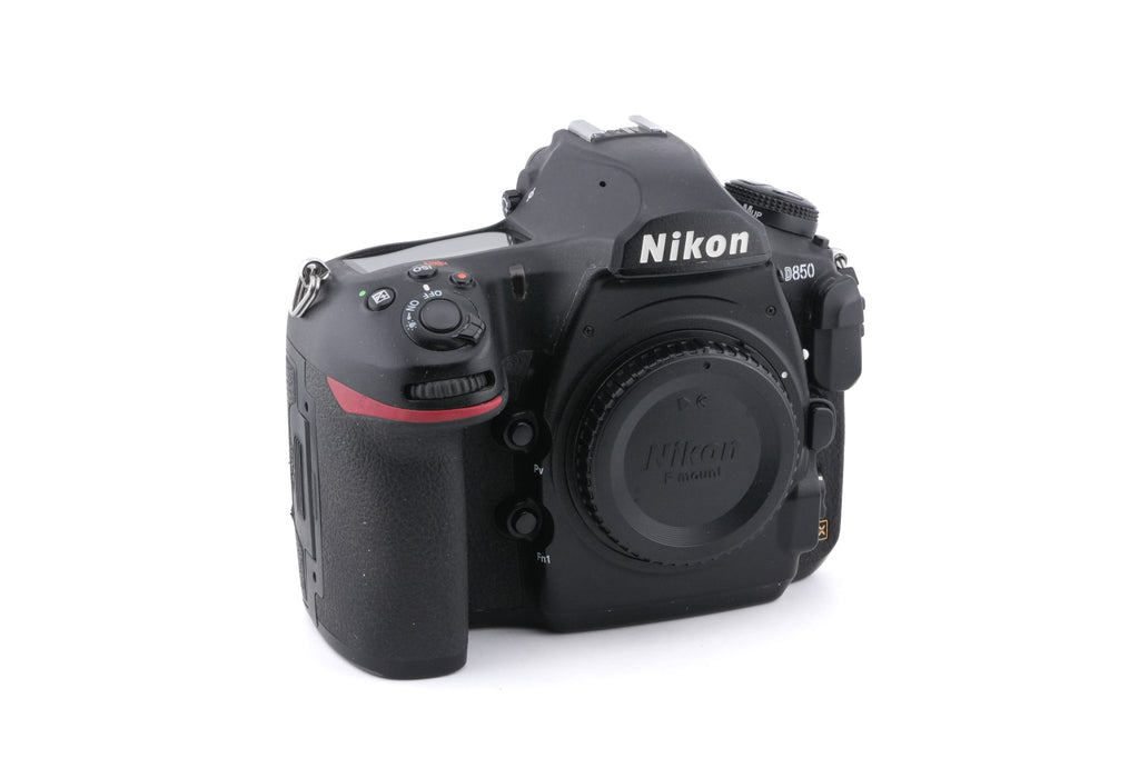 Nikon D850
