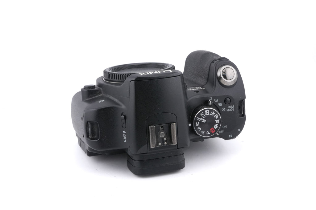 Panasonic Lumix DMC-L10