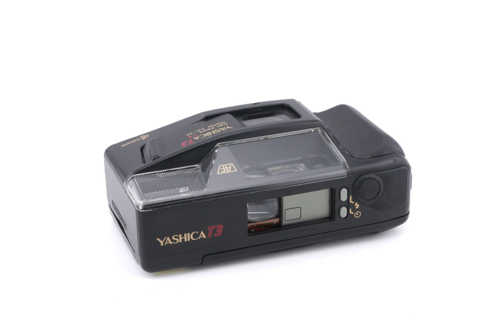Yashica T3