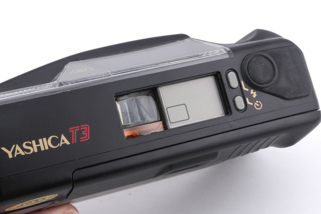 Yashica T3