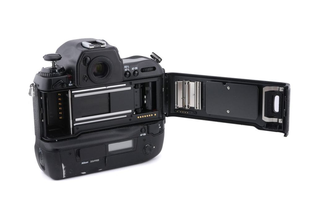 Nikon F5
