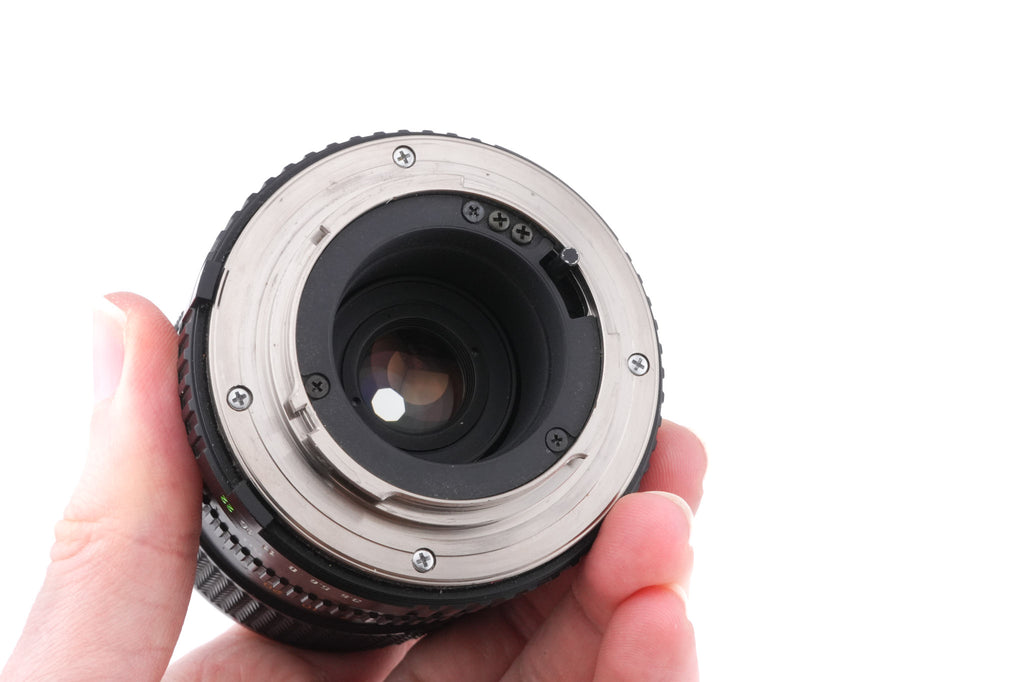 Minolta 28-70mm f3.5-4.8 MD Zoom