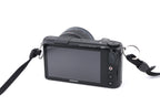 Samsung NX2000 + 20-50mm f3.5-5.6 II ED i-Function + SEF8A Flash