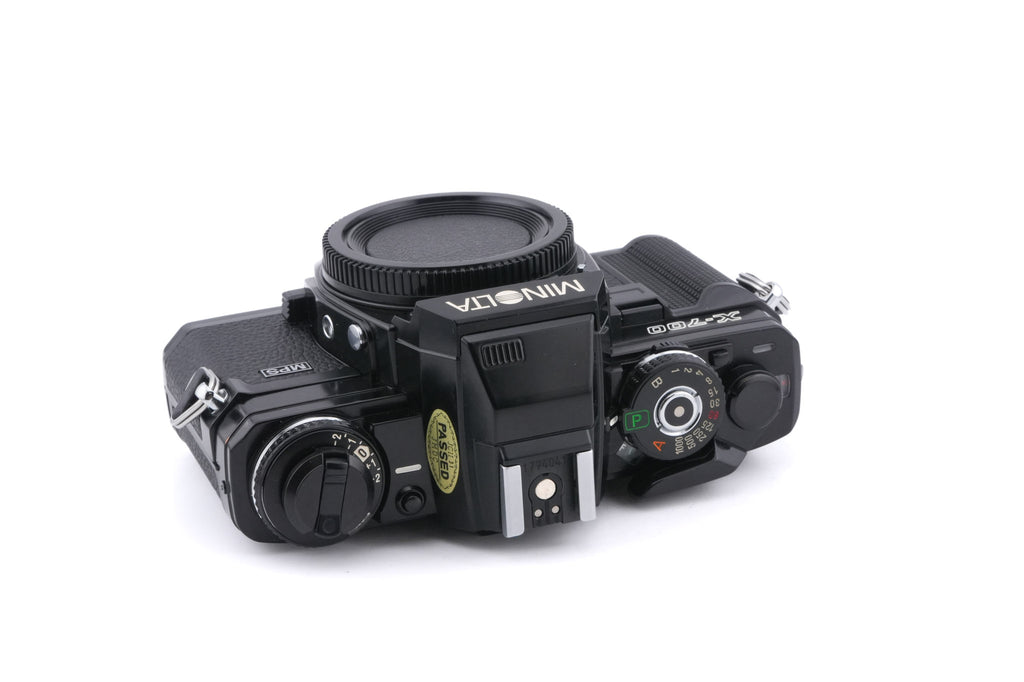 Minolta X-700