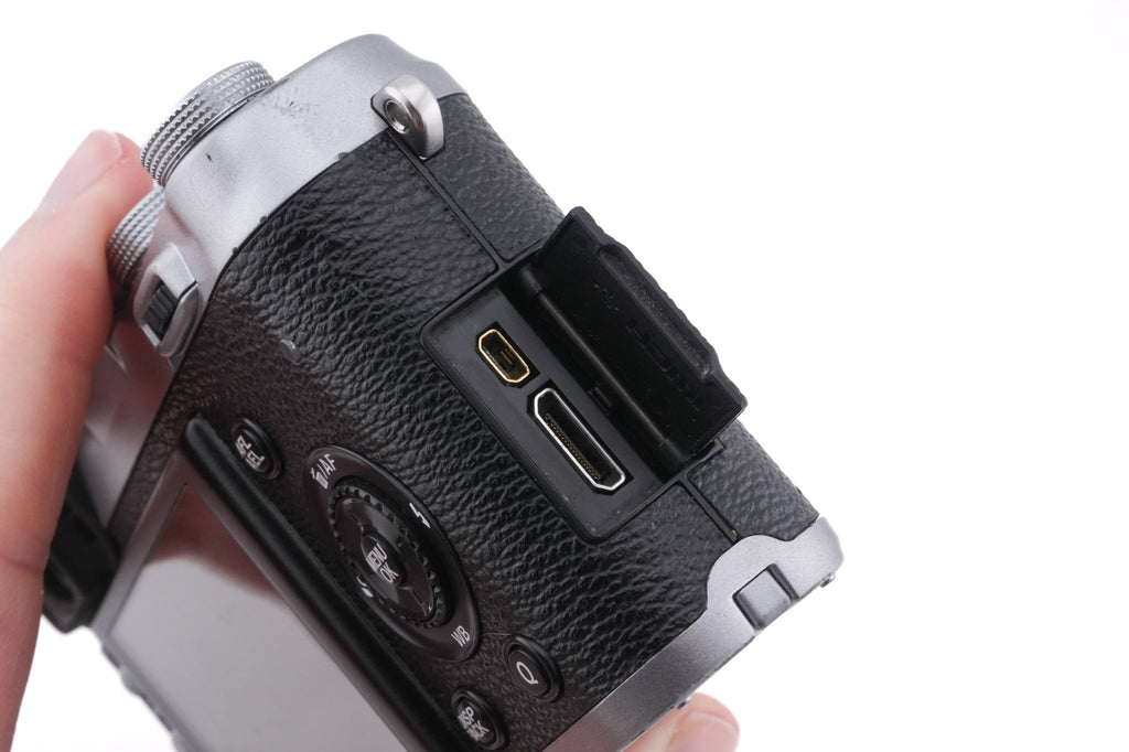 Fujifilm X100S