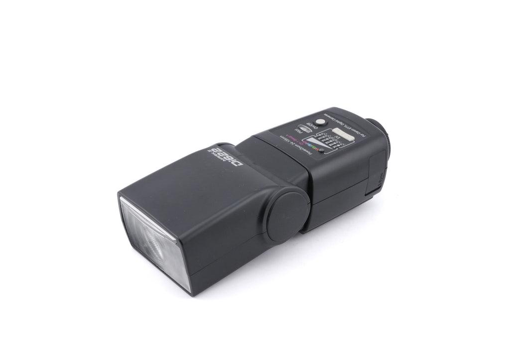 Nissin Di622 Mark II Flash