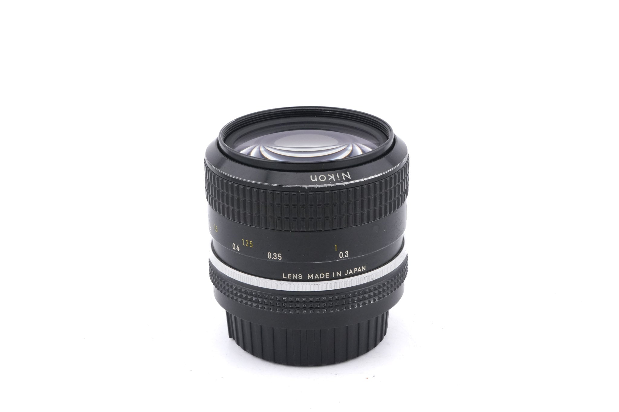 Nikon 35mm f2 Nikkor Pre-AI