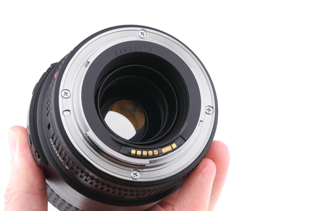 Canon 100mm f2.8 Macro USM