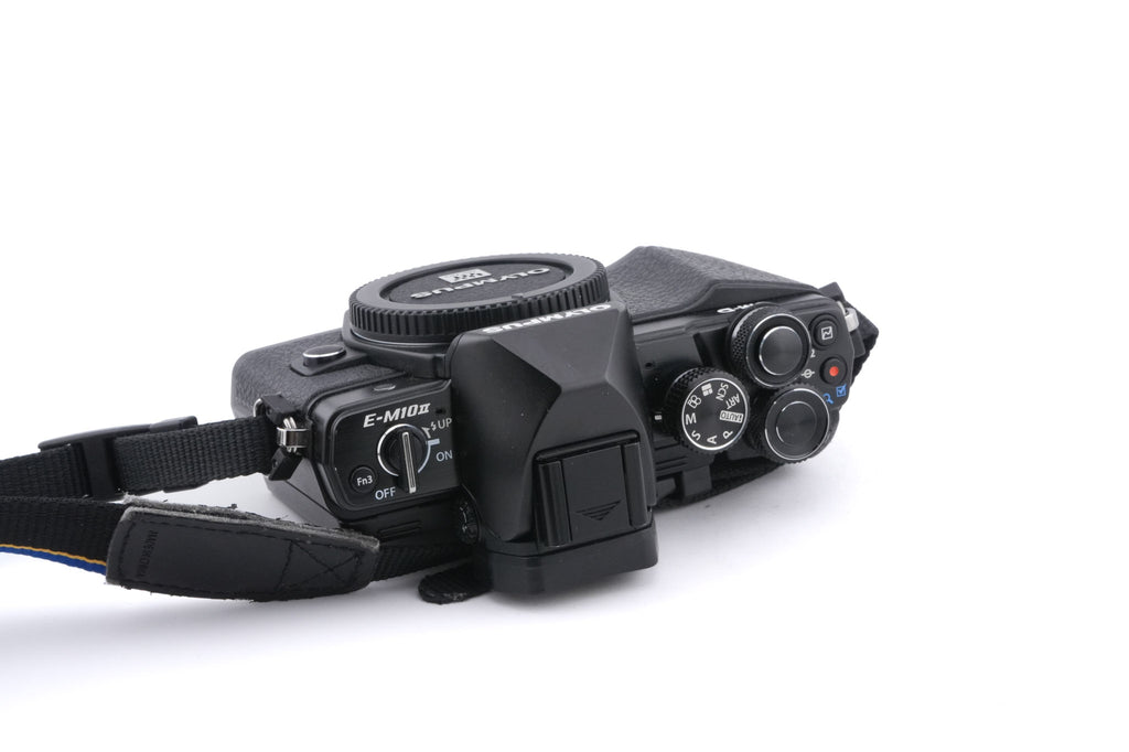 Olympus OM-D E-M10 Mark II