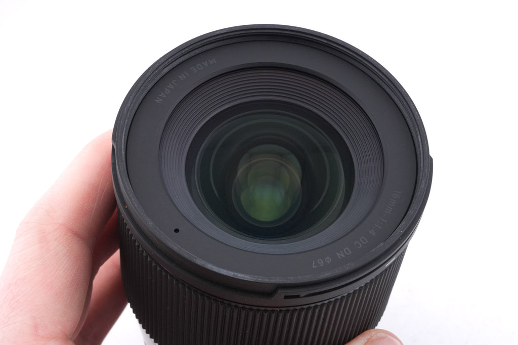 Sigma 16mm f1.4 DC DN Contemporary (017)