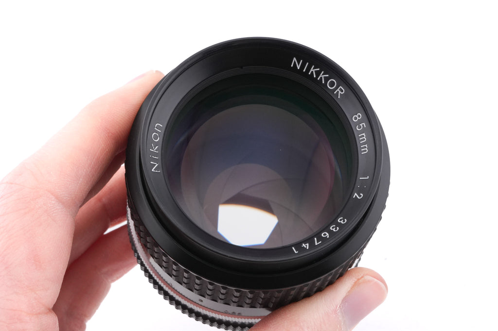Nikon 85mm f2 Nikkor AI-S
