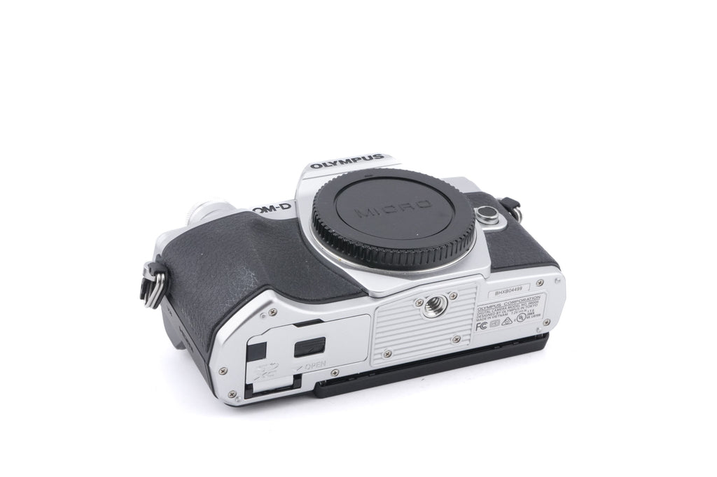 Olympus OM-D E-M10 Mark III