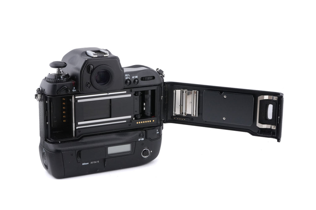 Nikon F5