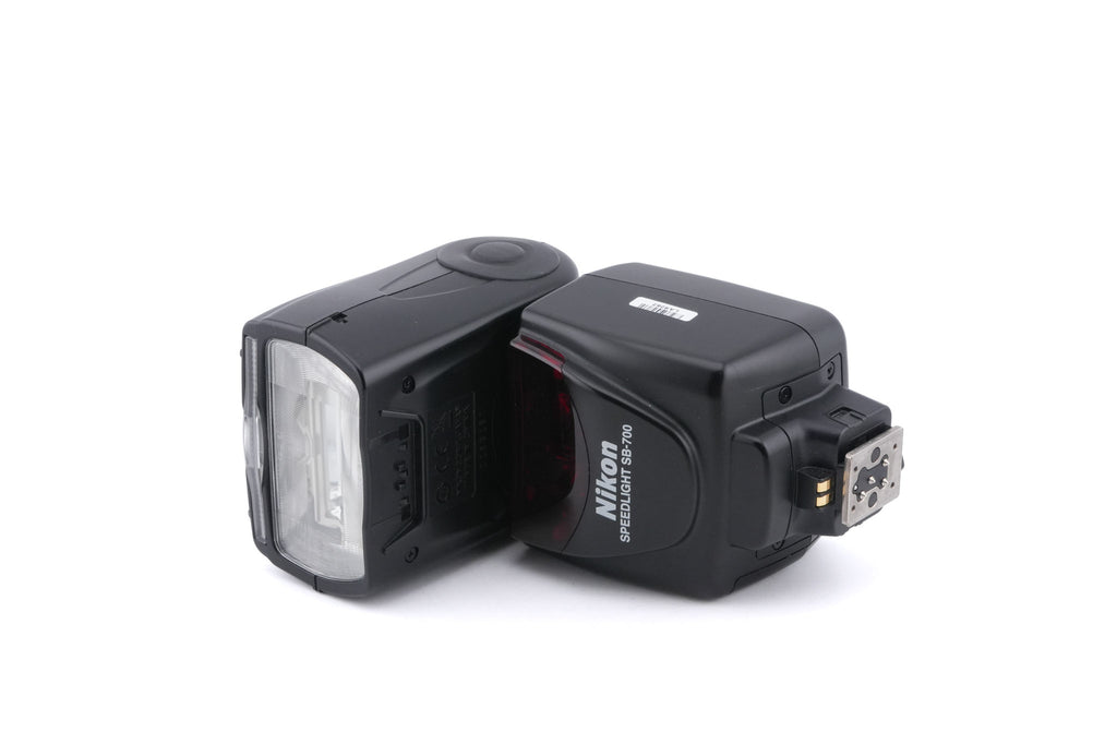 Nikon SB-700 Speedlight