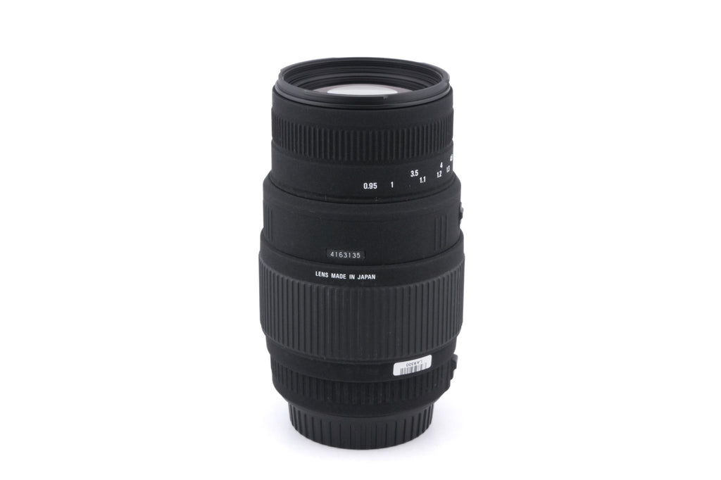 Sigma 70-300mm f4-5.6 DG Macro