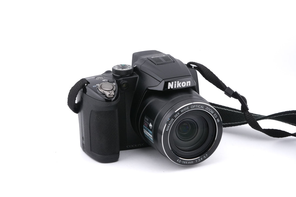 Nikon Coolpix P500