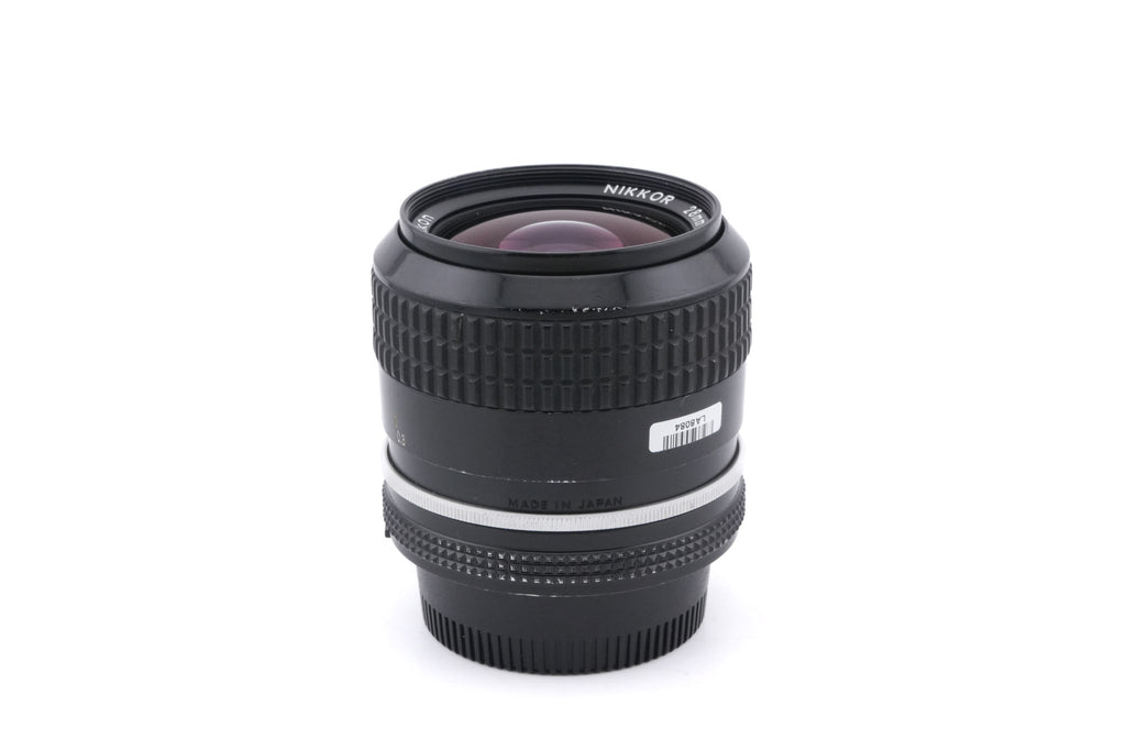 Nikon 28mm f2 Nikkor AI