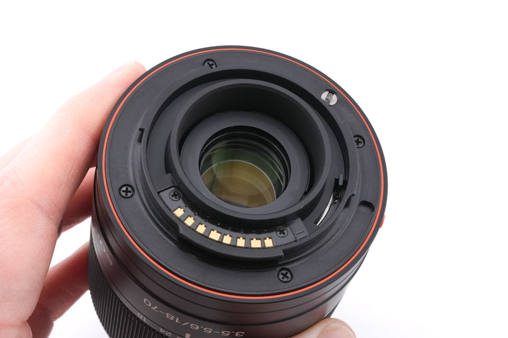 Sony 18-70mm f3.5-5.6 DT Macro (SAL1870)