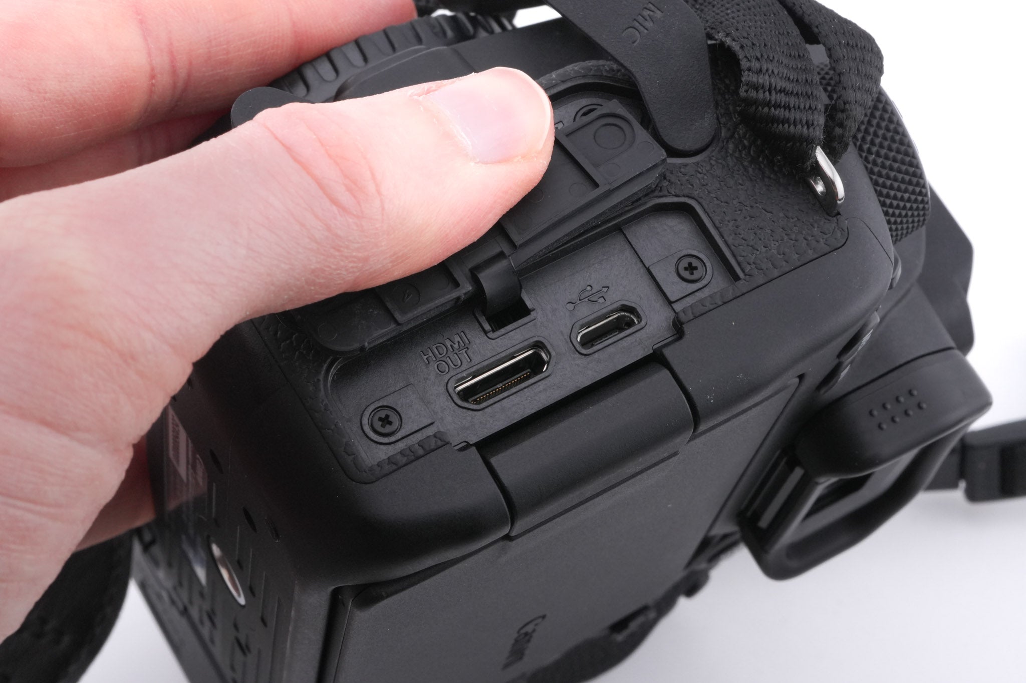Canon EOS 90D