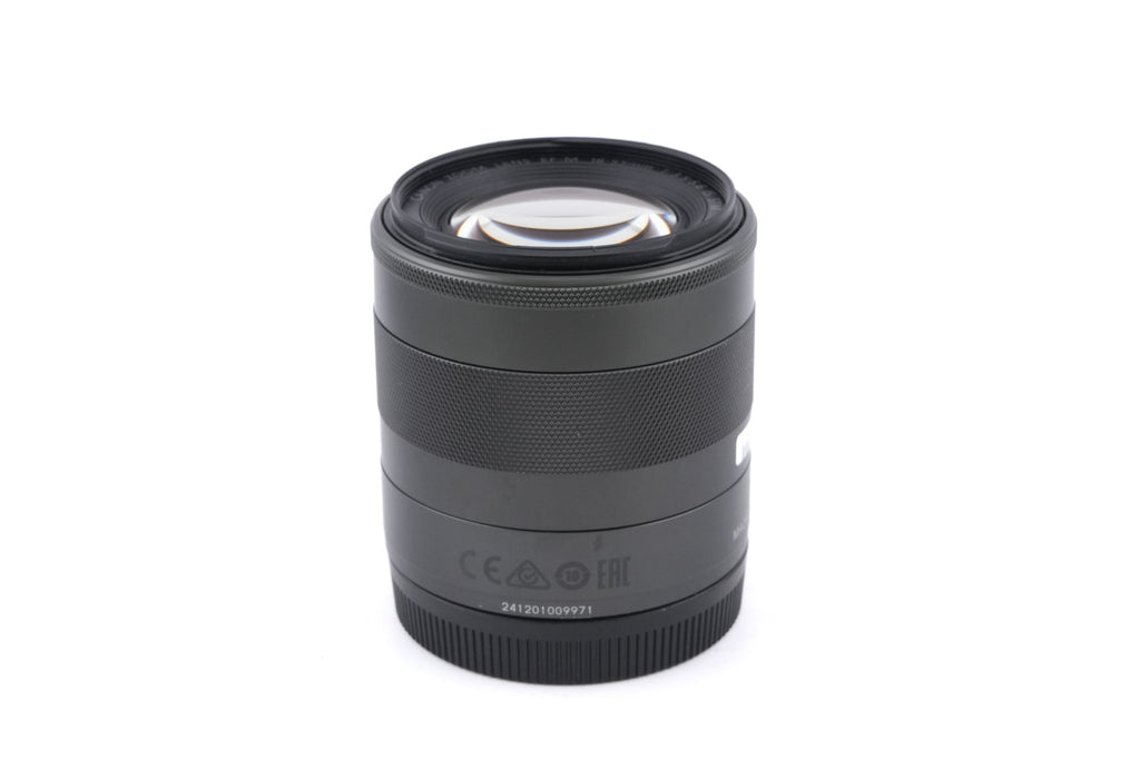 Canon 18-55mm f3.5-5.6 IS STM