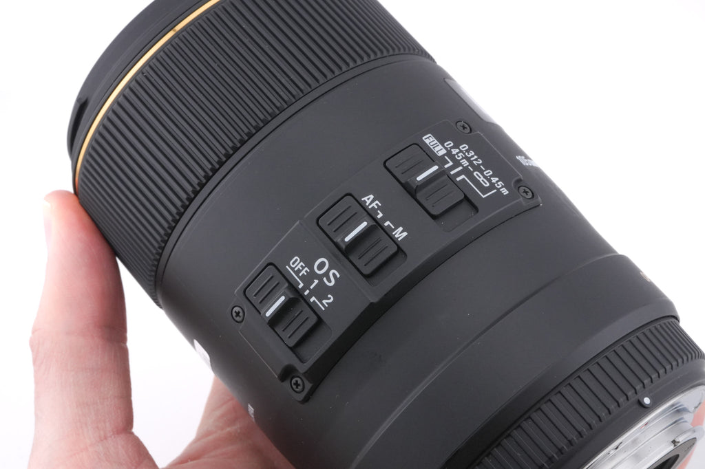 Sigma 105mm f2.8 EX DG Macro HSM OS