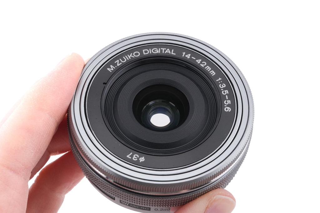 Olympus 14-42mm f3.5-5.6 M.Zuiko Digital EZ ED MSC