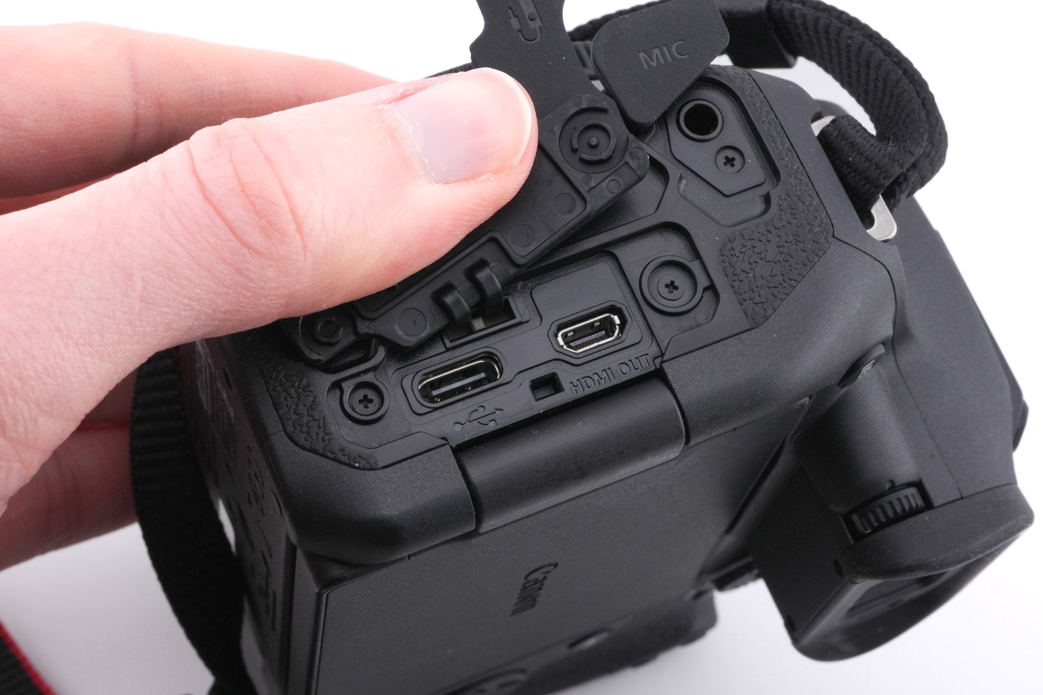Canon EOS R7