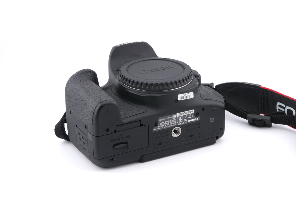 Canon EOS 750D