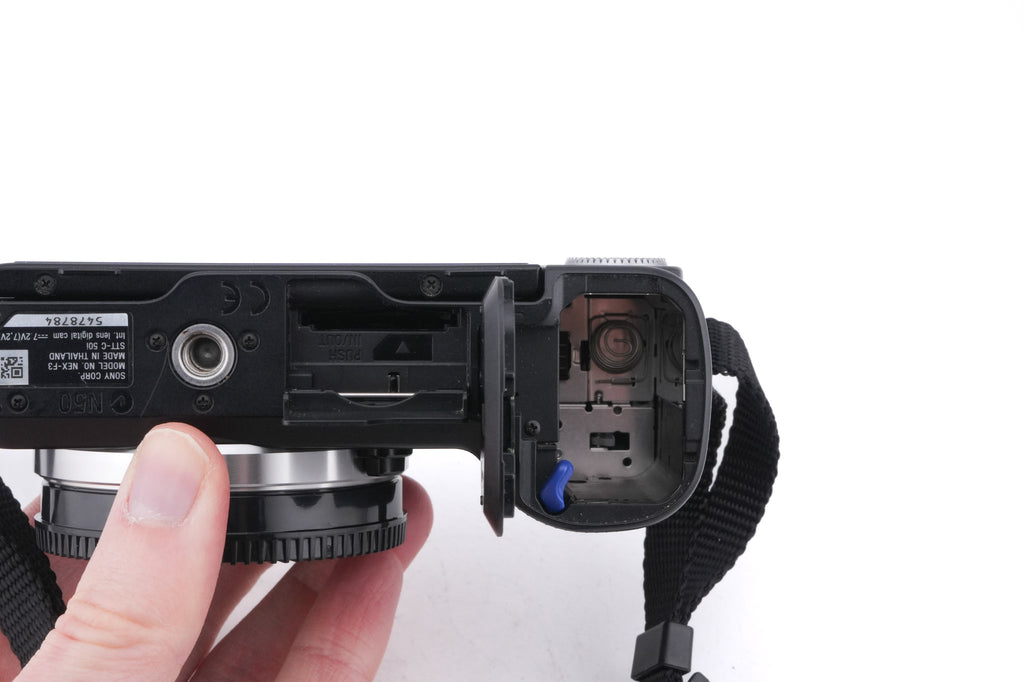 Sony NEX-F3