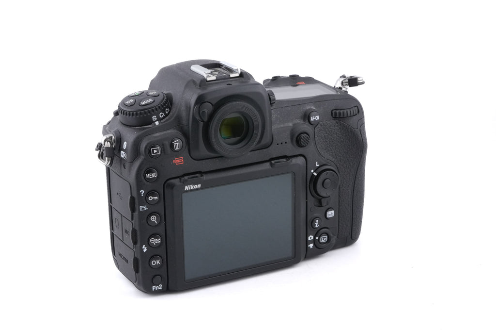 Nikon D500